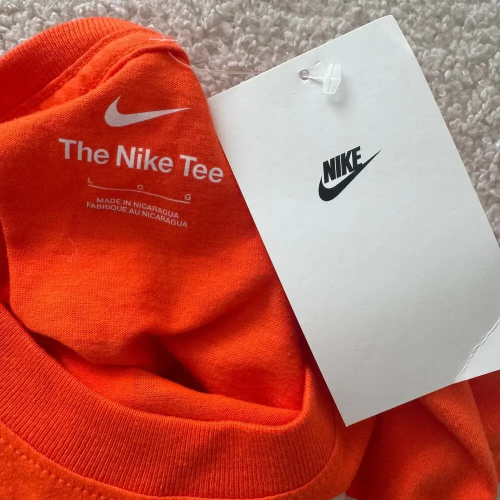 Nike Swoosh Tee in Orange